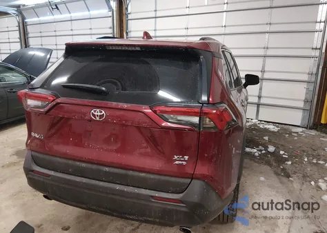 2021 Toyota Rav4 Xle Premium из США, поврежденный, VIN 2T3A1RFV8MW193055